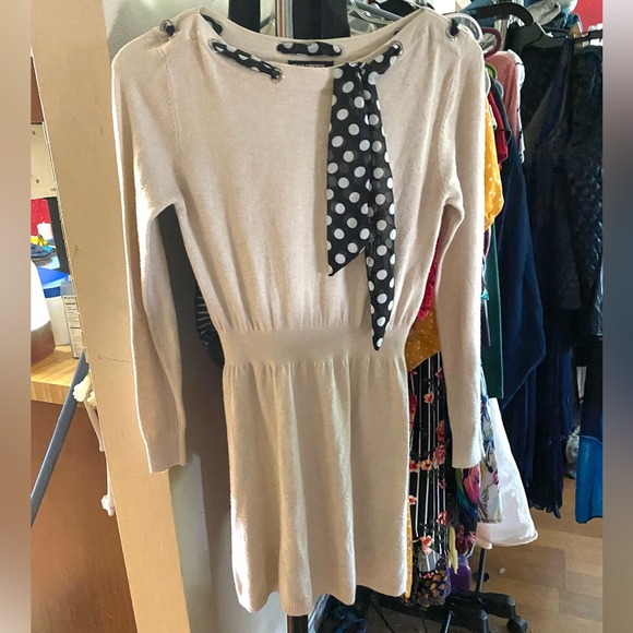 Gran Oriente Cream Soft Sweater with Polka Dot Scarf - Picture 3 of 4
